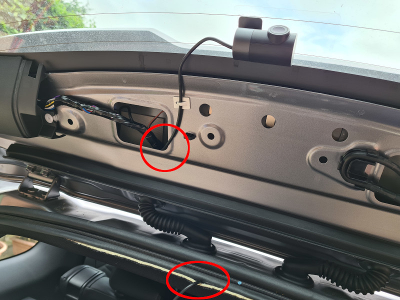 Rear Outlander dash cam cable routing